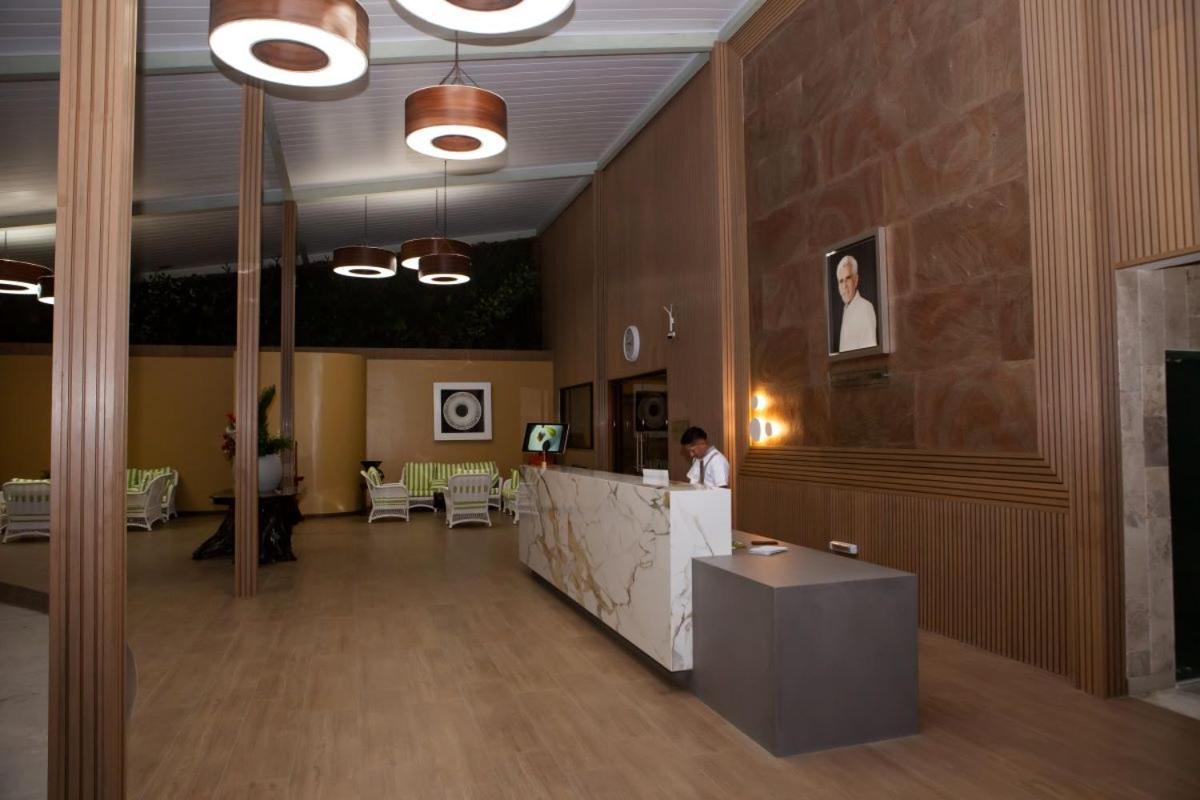 Gran Hotel De Lago - Lago Agrio Nueva Loja Zewnętrze zdjęcie
