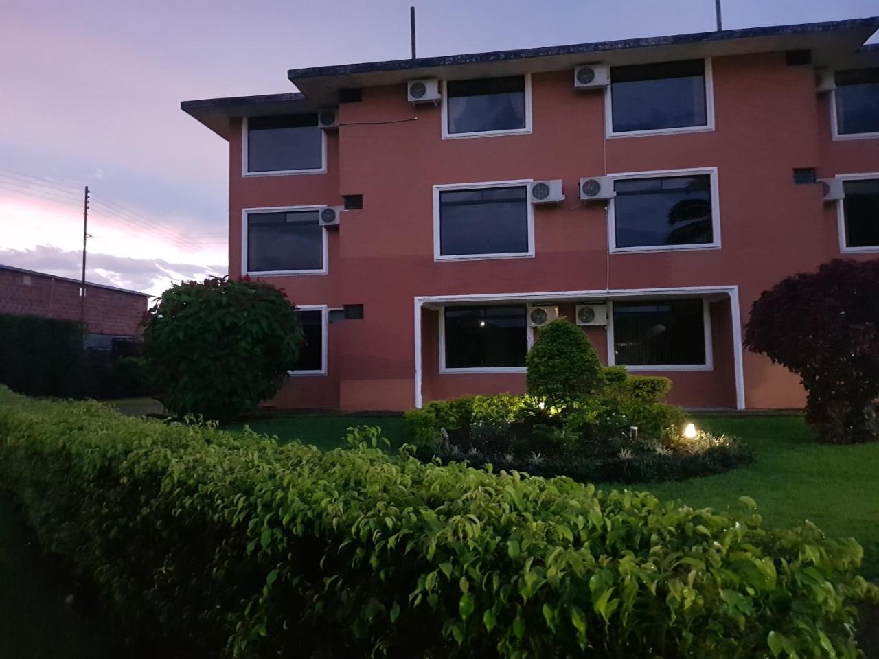 Gran Hotel De Lago - Lago Agrio Nueva Loja Zewnętrze zdjęcie