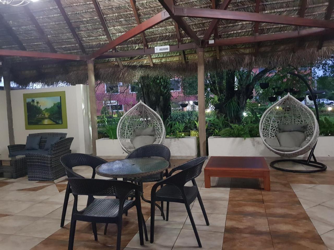 Gran Hotel De Lago - Lago Agrio Nueva Loja Zewnętrze zdjęcie