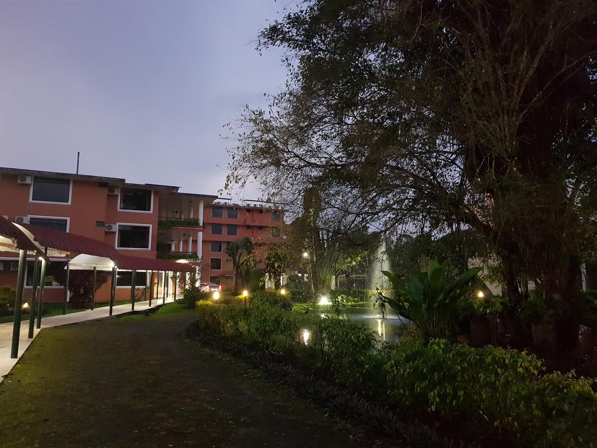 Gran Hotel De Lago - Lago Agrio Nueva Loja Zewnętrze zdjęcie